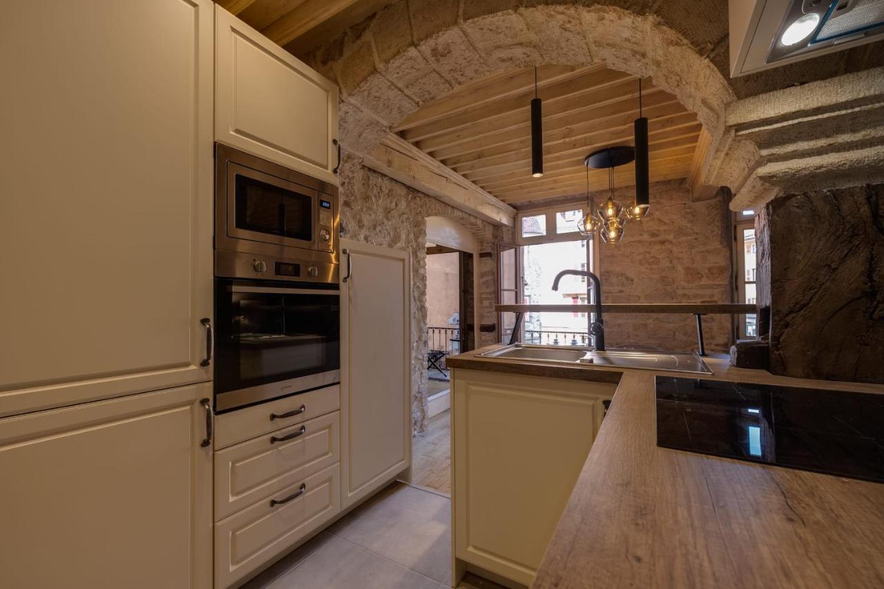 Le Balcon Perriere I - Charming Apartment With Direct View Of The Thiou Annecy Exterior photo